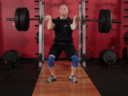 Рывок штанги на грудь