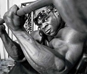Кай Грин (Kai Greene) Кай Грин (Kai Greene)